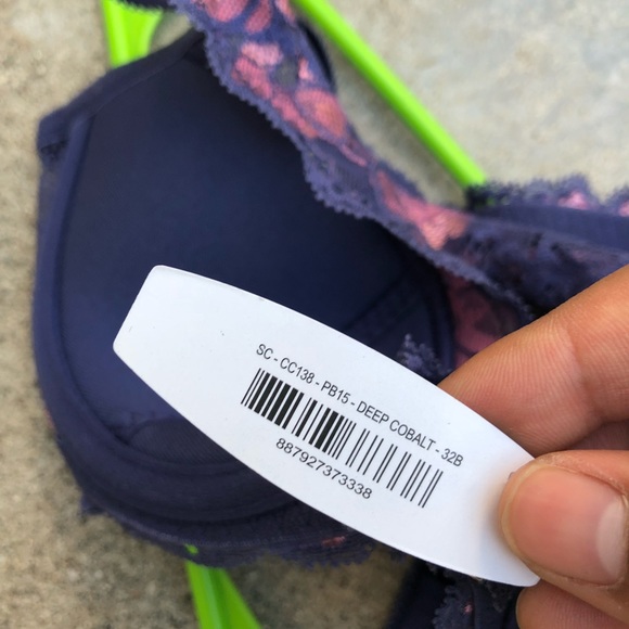 Adore Me Bra - Picture 8 of 8